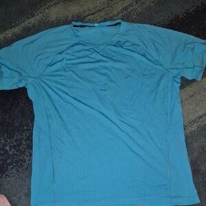 lululemon athletica Turquoise Short Sleeve Tee